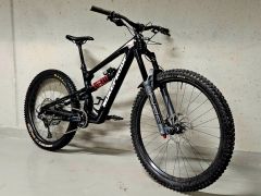 Nukeproof Mega karbon vel. M