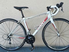 Predám Giant Defy &quot;S&quot;