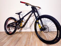 Commencal Supreme DH V5 Ohlins Edition