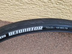 Maxxis Detonator 700x32c - nove cestne