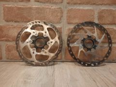 2ks kotucov Shimano 180mm