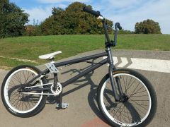 BMX GT bike