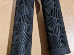 Gripy bontrager