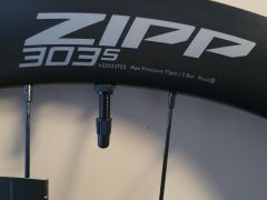 Zipp 303s