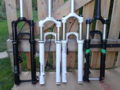 FOX a Rock Shox 29''vidlice.