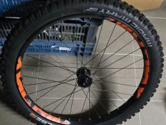Predné koleso 27,5&quot; boost