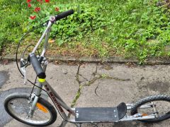 Kolobežka profi scooters voyage bh200