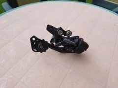 Desetirychlostni prehazovacka Shimano Deore Rd-M6000