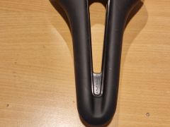 Selle San Marco GrouND Sport Narrow sedlo, 140 mm