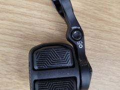 Predám Sram AXS POD D1 ovládač radenia, 1x12, na objímku