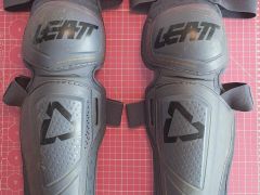 Leatt 3.0 EXT V22 chrániče kolien a holení