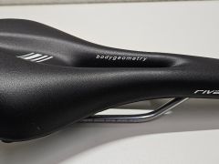 Damske sedadlo 260 x 145mm