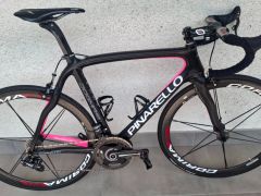 Pinarello Dogma 65.1 Think 2 Giro Italia Limited Edition