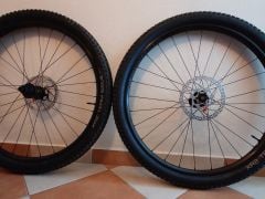 Zapletená kola Bontrager