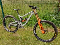 Saracen myst carbon 27,5 &quot;  2017 - L