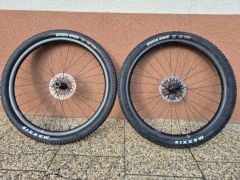 Prodam sadu karonovych kol Brute Xc27 Carbon boost, 27mm