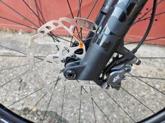 Pretekovy karbonovy Cube reaction  C62 race