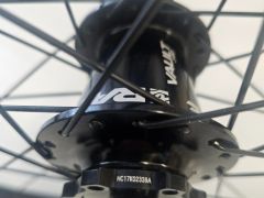 Spank Spike / Race Face Vault