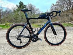 Giant Propel Advanced 2 karbon L cierny