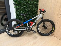 Cube Reaction 200 Pro Teamline