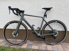 Canyon Grizl CF SL 8 1by, ročník 2025