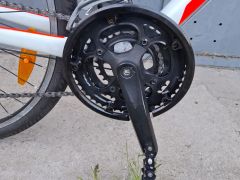 Predám Specialized Crosstrail 28er/Xlko/3x8, Odpruzena Vidla