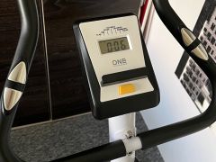 Zánovní magnetický rotoped One Fitness Rm8740
