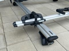 Střešní nosič Thule pro 2 kola