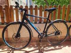 Endurance bicykel Rockmachine Blackout 40