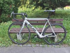 Cestný bicykel Schiano /IT