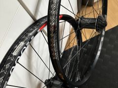 DH wheelset