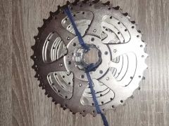 Predám kazetu Shimano Deore Cs-Hg500 - 10 kolo