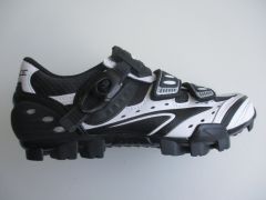 MTB biele tretry veľ.  40