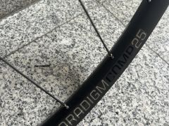 Bontrager Paradigm Comp 25 TLR Disc