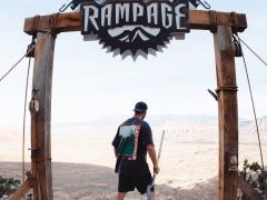 Red Bull Rampage Lad Science od Brendan Fairclough vel. XL