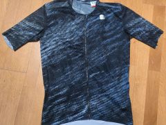 Sporful cestny dres
