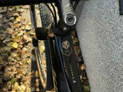 Kross Esker 6.0 2025 černá/zlatá/lesk 2x12