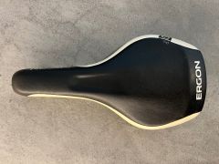 Ergon Sme3 Pro TiNox velikost M