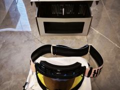 Cyklistické okuliare Fox Racing Main Hello Future black/pink/mirror