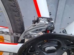 Predám Specialized Crosstrail 28er/Xlko/3x8, Odpruzena Vidla