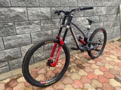 Nukeproof Dissent 290 RS