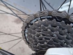 Predám Specialized Crosstrail 28er/Xlko/3x8, Odpruzena Vidla