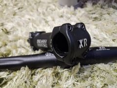 Truvativ XR riaditko s  predstavcom