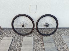 Predam kolesá Acid RA2 (Cube)