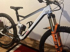 Cube stereo 150R