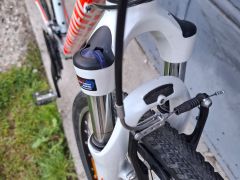 Predám Specialized Crosstrail 28er/Xlko/3x8, Odpruzena Vidla