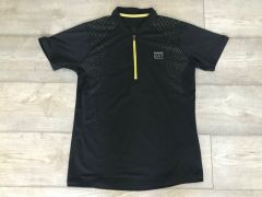 Dres EA7 x Reebok