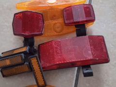 Predam Svetla,odrazky Na Pedale,bicykle Aj Kolesa