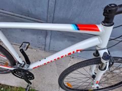Predám Specialized Crosstrail 28er/Xlko/3x8, Odpruzena Vidla