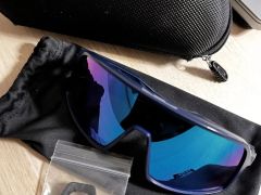 Oakley Sutro S